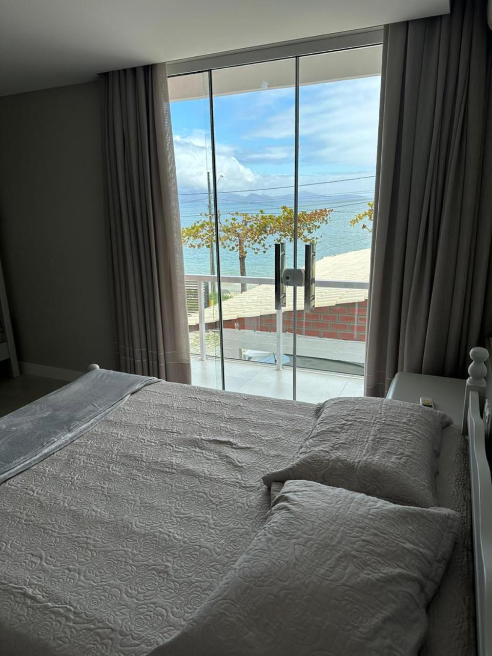 Apartamento Frente Mar na Baía de Porto Belo Exterior foto